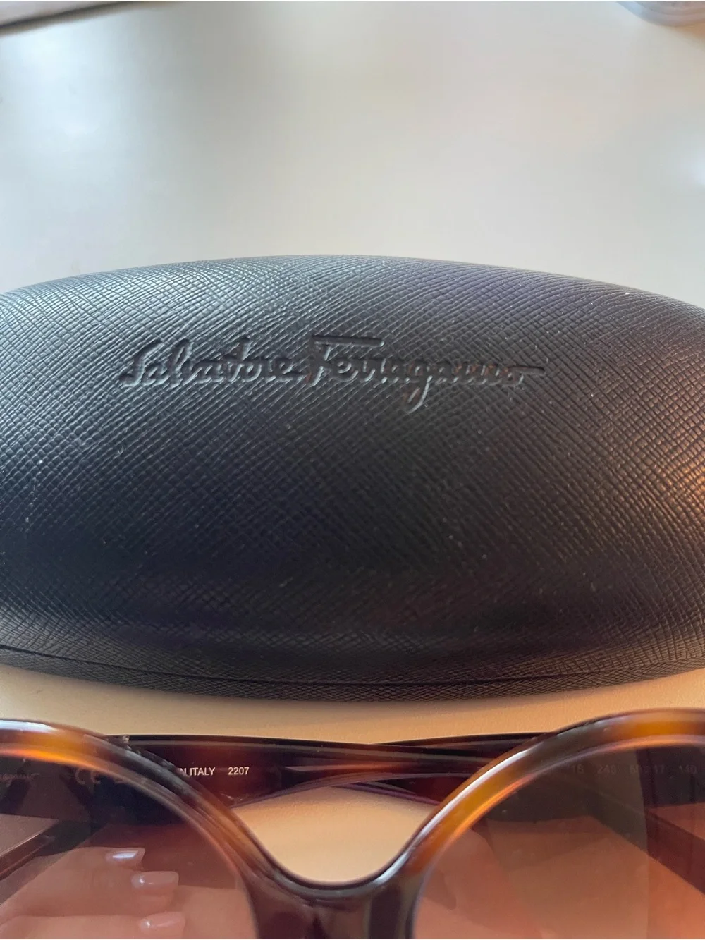 Salvatore Ferragamo Round Tortoiseshell Sunglasses - Brown